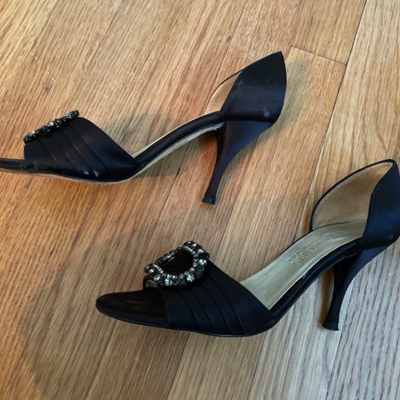 Anne Klein Black Rhinestone peep toe heels size 7.5 - Picture 2 of 6